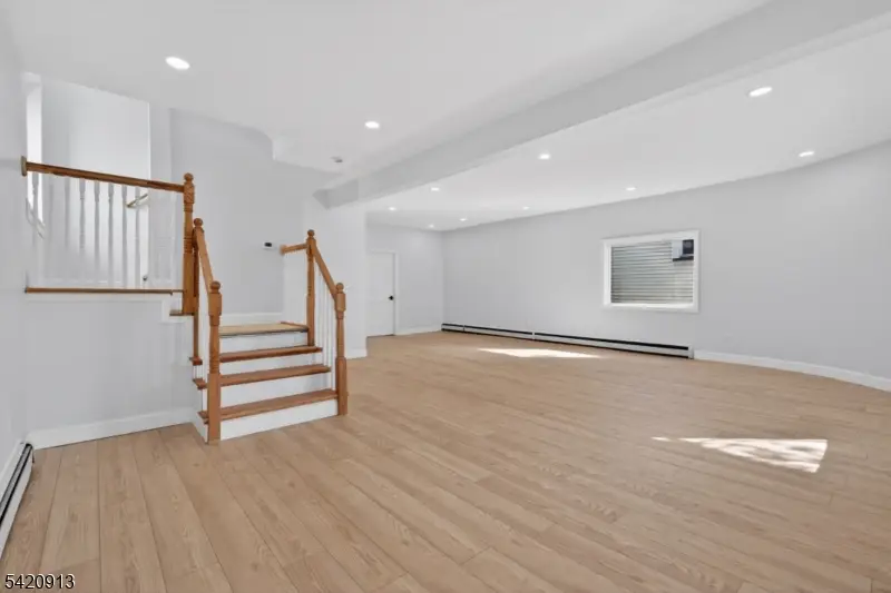 182 N Maple Ave, East Orange, NJ 07017 - #3