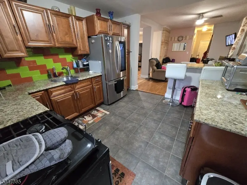 36 Holland St, Newark, NJ 07103 - #2