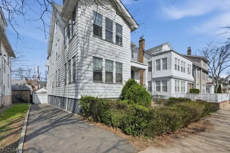 53 Sunnyside Ter, East Orange, NJ 07018 - #1