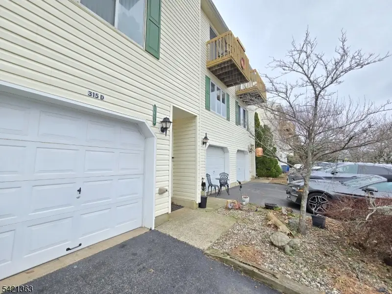 315 Shore Dr #D, Highlands, NJ 07732 - #1