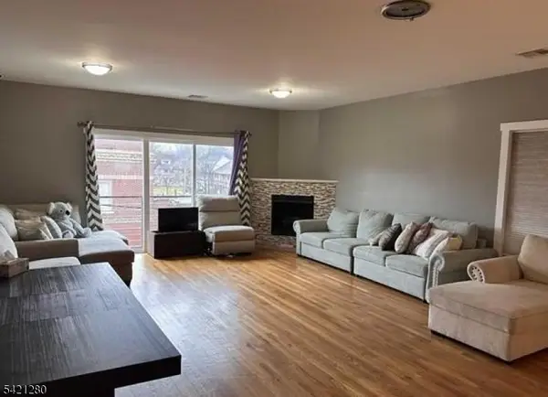 54-56 Oriental St, Newark City, NJ 07104