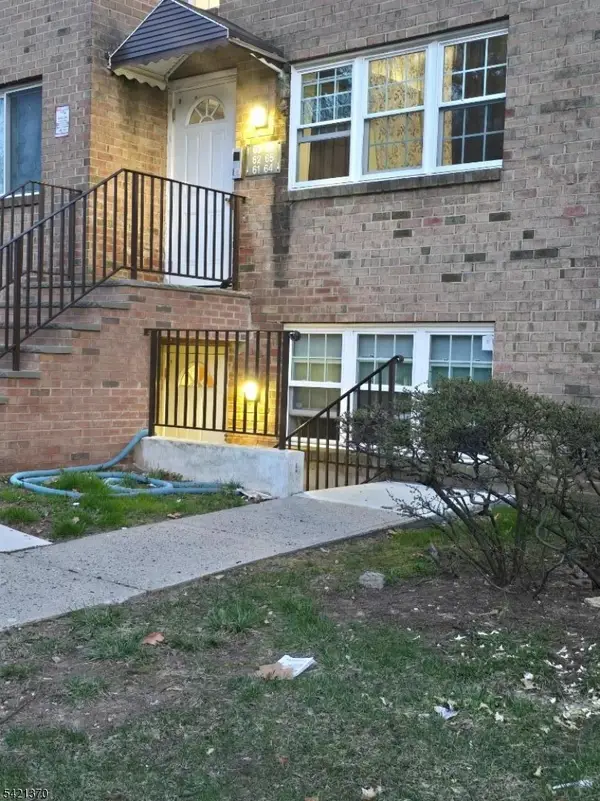 61 College Dr, Edison Twp., NJ 08817