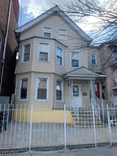 238 6th Ave W, Newark, NJ 07107 - #1