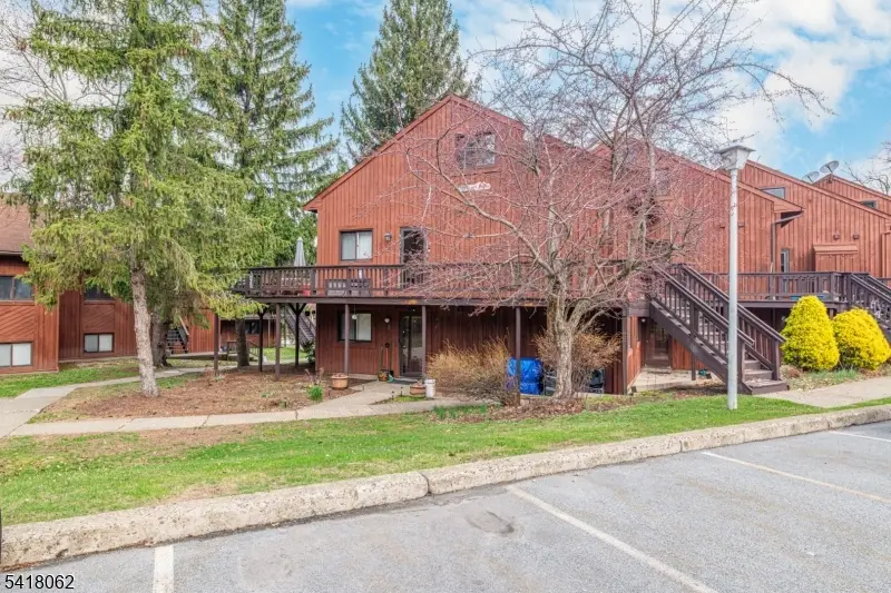 3 Silver Star Ct #10, Vernon Center, NJ 07462 - #1