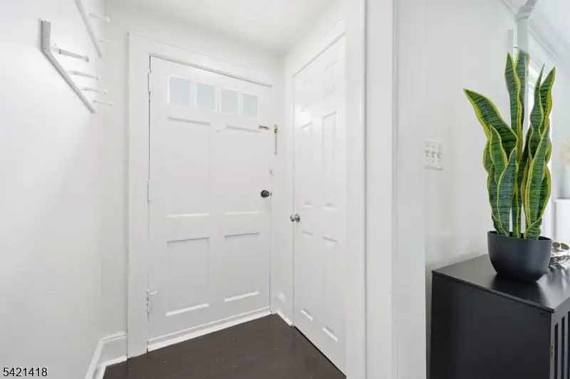 118 Spring St, Millburn, NJ 07041 - #3