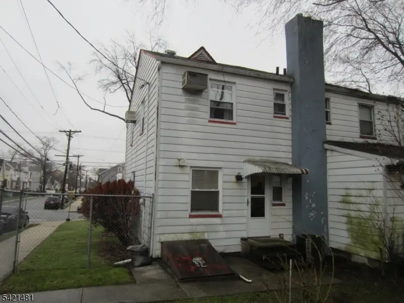 63 Norman Rd, Newark, NJ 07106 - #2