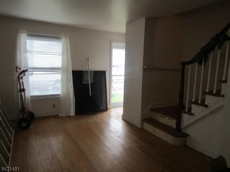 63 Norman Rd, Newark, NJ 07106 - #3