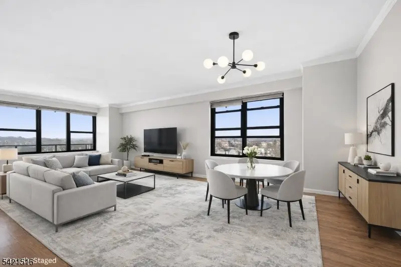 285 Aycrigg Ave #11G, Passaic, NJ 07055 - #1