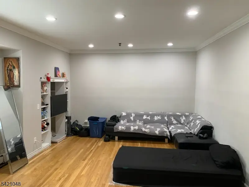 116 W 19th St #1A, Bayonne, NJ 07002 - #3