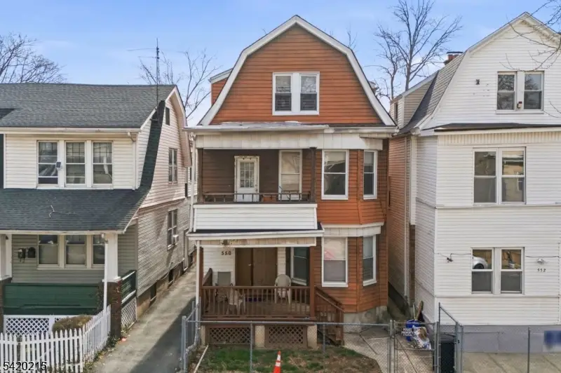 550 Norwood St, East Orange, NJ 07018 - #1