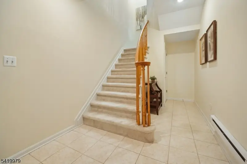 614 Turlington Ct, Livingston, NJ 07039 - #3