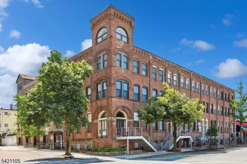 54-60 Mcwhorter St Unit 105 #105, Newark, NJ 07105 - #2