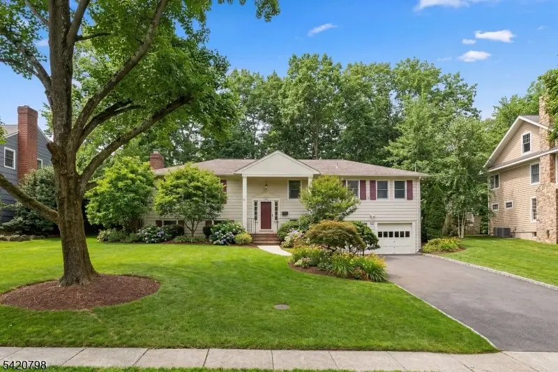 61 Barchester Way, Westfield, NJ 07090 - #1