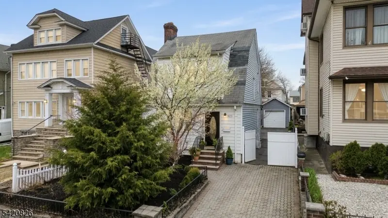 923 Kilsyth Rd, Elizabeth, NJ 07208 - #1