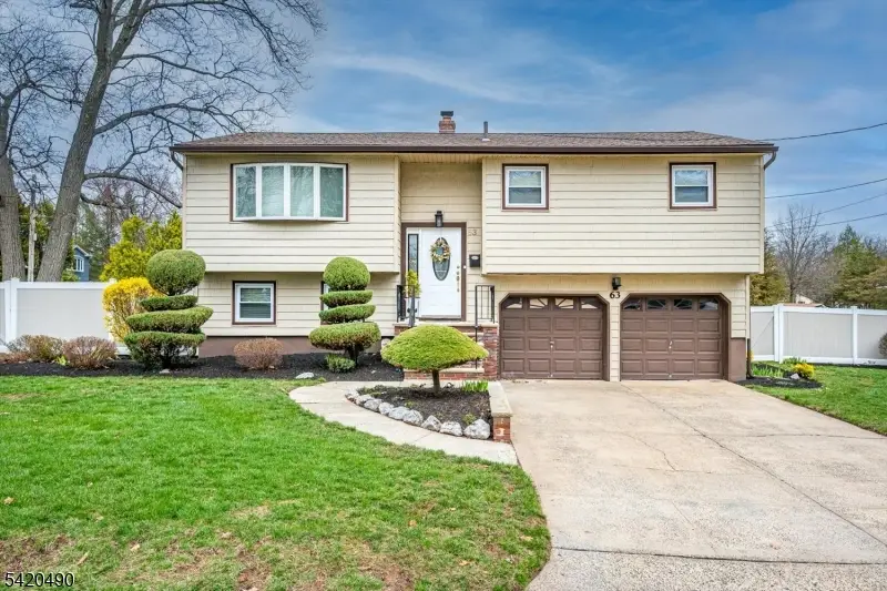 63 Arden St, Franklin, NJ 08873 - #1