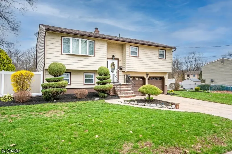 63 Arden St, Franklin, NJ 08873 - #2