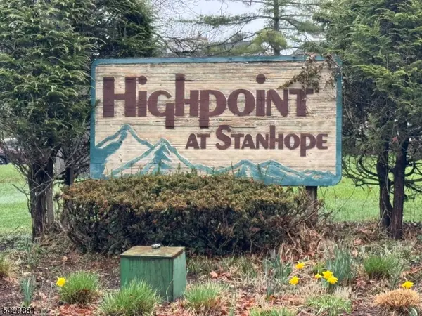 13244 Dell Pl #244, Stanhope Boro, NJ 07874