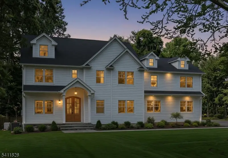 22 Floral St, Chatham, NJ 07928 - #2