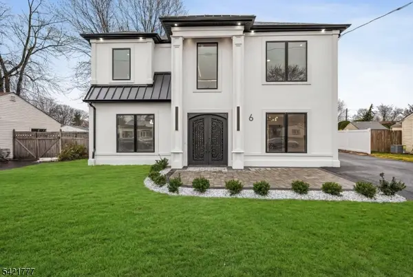 6 E Knollwood Rd, Edison Twp., NJ 08817