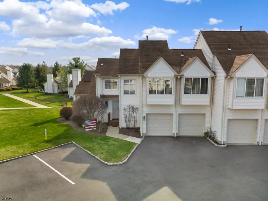 8 Russell Ct, Montville, NJ 07045 - #2