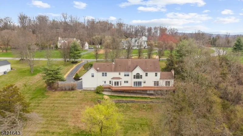 10 Blue Cliff Dr, Clinton, NJ 08833 - #3