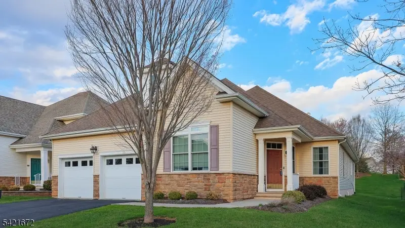 84 Patriots Way, Franklin, NJ 08873 - #2