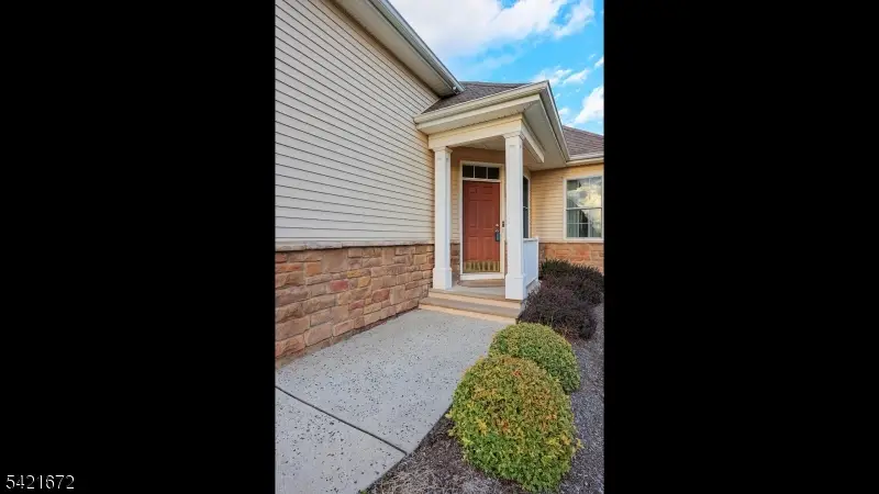 84 Patriots Way, Franklin, NJ 08873 - #3