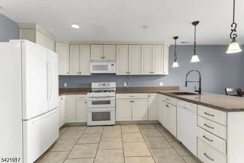 5 Eagles Nest Dr #5, Vernon Center, NJ 07462 - #3