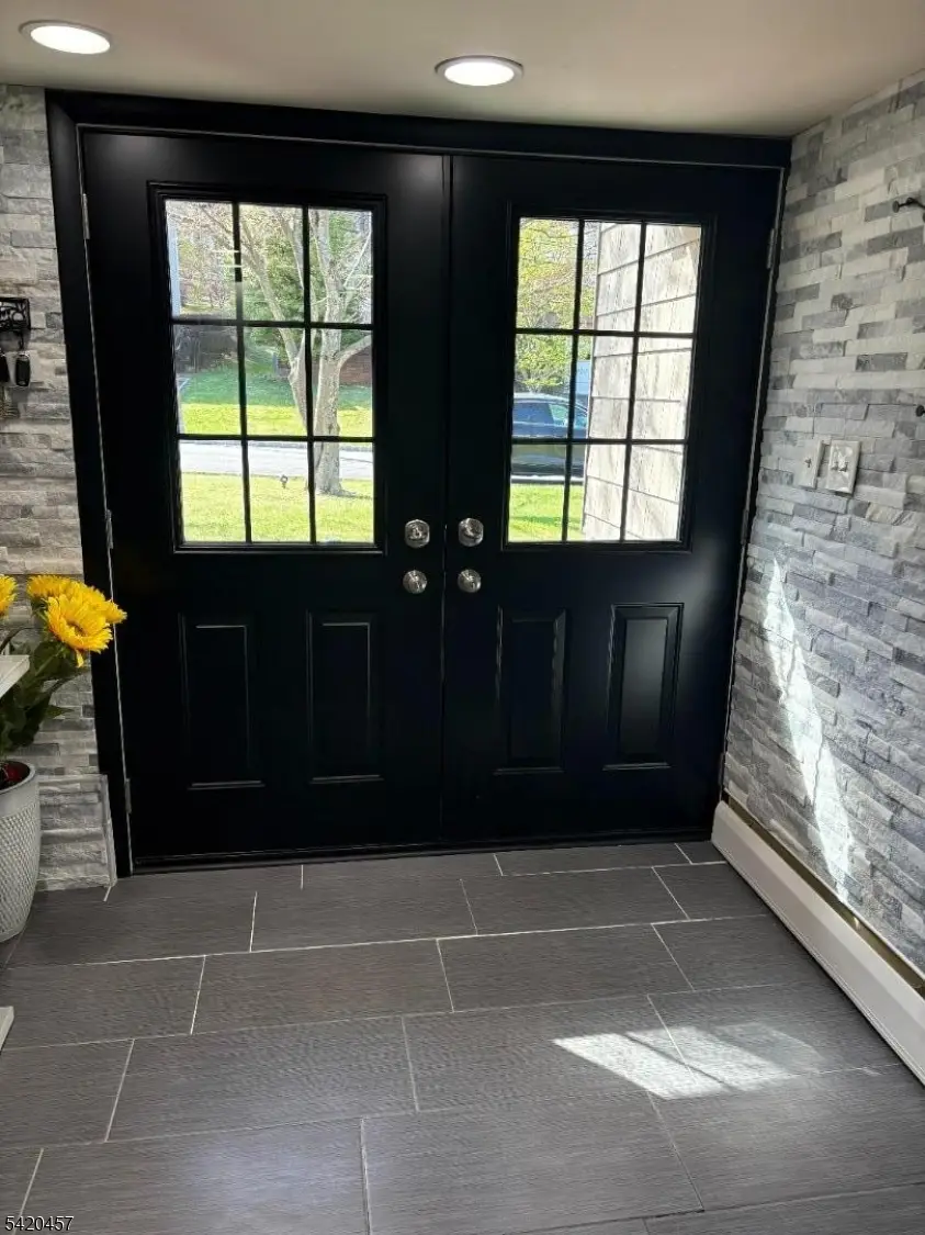 20 Cleveland Terrace, Pleasantdale, NJ 07052 - #2