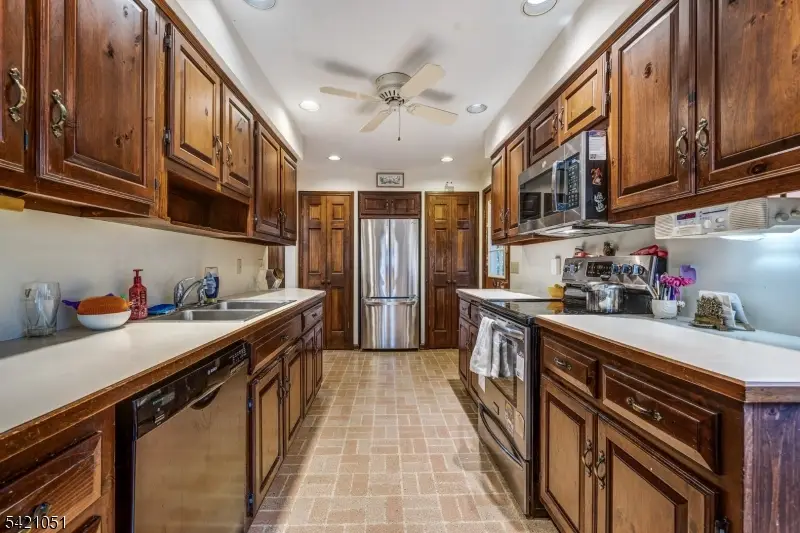 1417 Washington Valley Rd, Bridgewater, NJ 08807 - #3