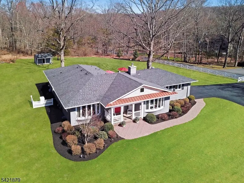 13 Laurel Pl, Chester, NJ 07930 - #1