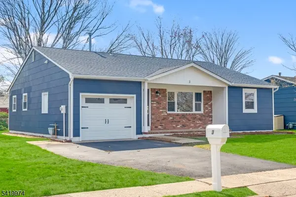 3 Pembroke Ln, Berkeley Twp., NJ 08757