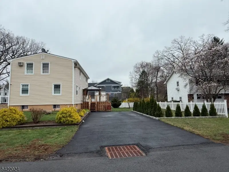 15 Spruce Pl, Denville, NJ 07834 - #2