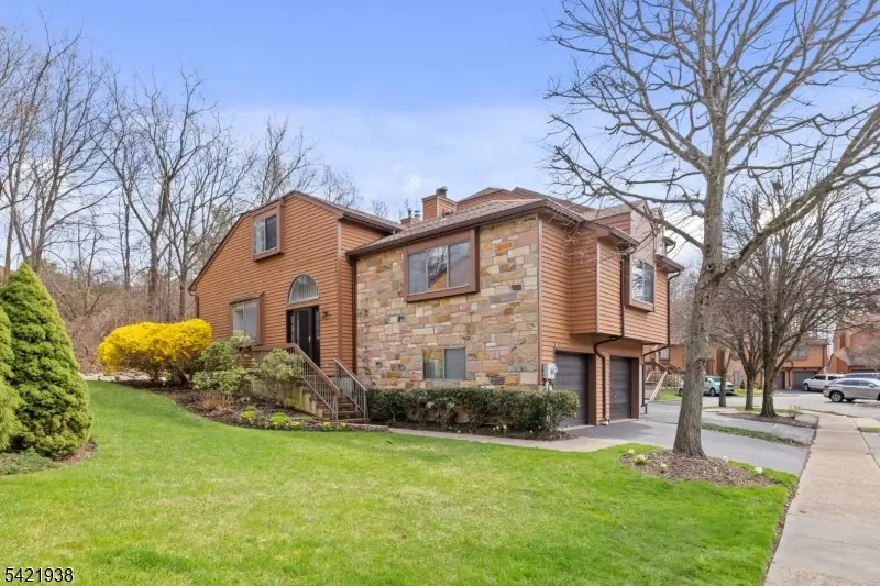 25 Flintlock Ter, Rockaway, NJ 07866 - #2