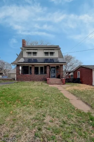 532 W Broadway, Haledon Boro, NJ 07508