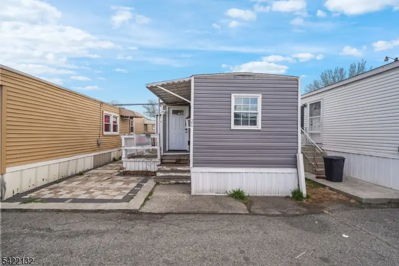 21 Helen, Moonachie, NJ 07074 - #1