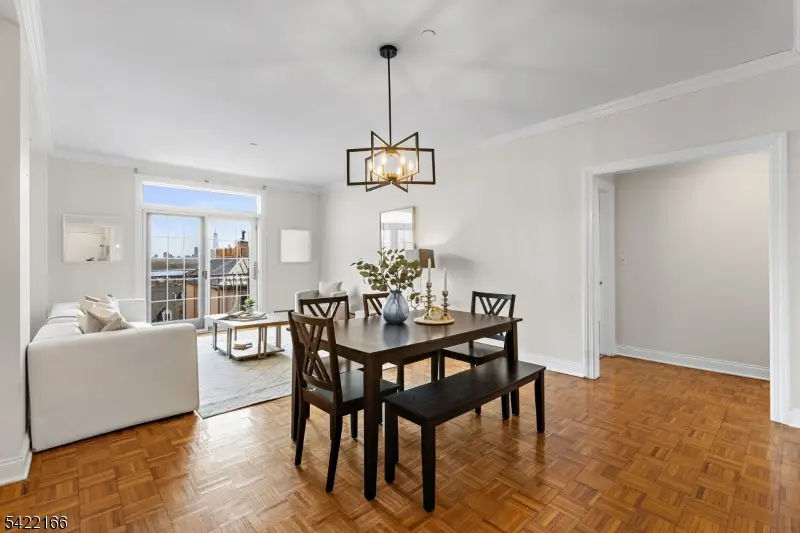 207-66 Shearwater Ct #66, Jersey City, NJ 07305 - #3