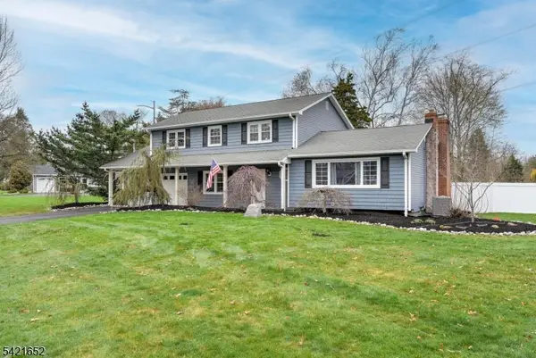 3 Yorktown Rd, Millstone Boro, NJ 08844