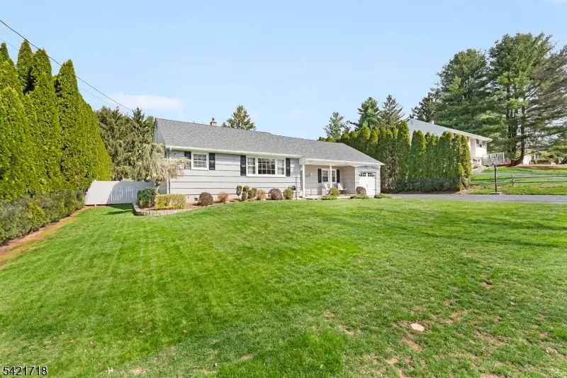 13 Hillside Dr, Clinton, NJ 08809 - #2