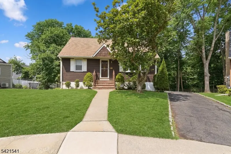 15 Roger Norton Pl, Cranford, NJ 07016 - #1