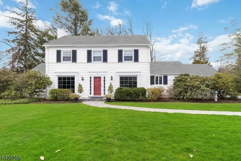 2 Beechwood Dr, Morris, NJ 07960 - #1