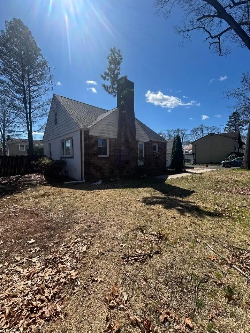 1529 W 7th St, Piscataway, NJ 08854 - #1