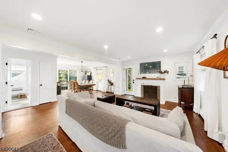 1341 Birch Hill Rd, Mountainside, NJ 07092 - #3