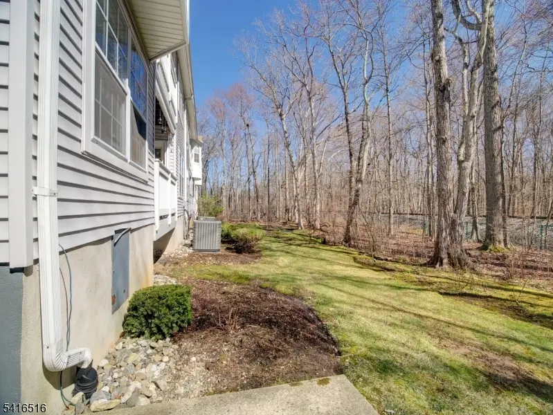 47 Autumn Ct, Ledgewood, NJ 07852 - #2