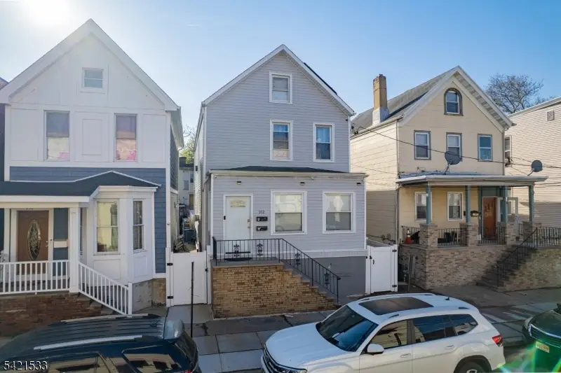 312 S Spring St, Elizabeth, NJ 07201 - #1