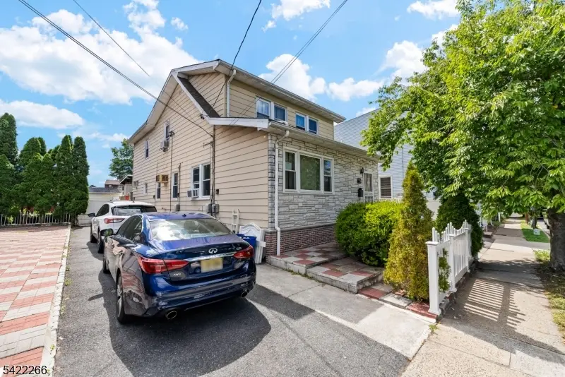 229 Brighton Ave, Belleville, NJ 07109 - #2