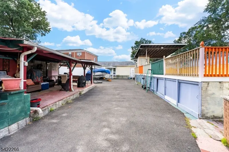 229 Brighton Ave, Belleville, NJ 07109 - #3