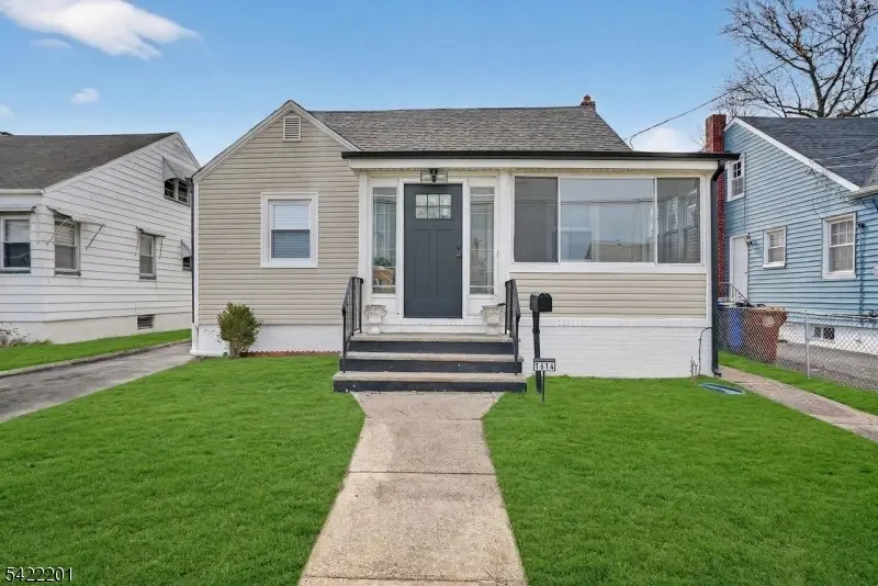 1614 Mildred Ave, Linden, NJ 07036 - #1