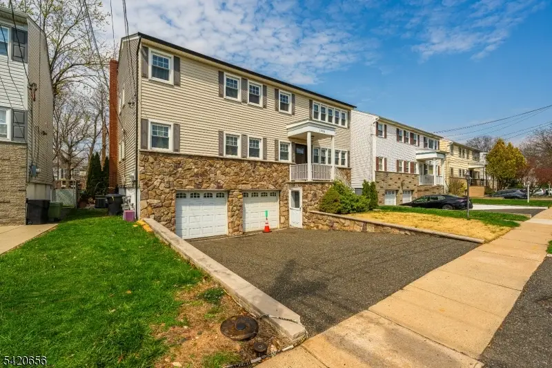 1016 Gifford Ct, Union, NJ 07083 - #2