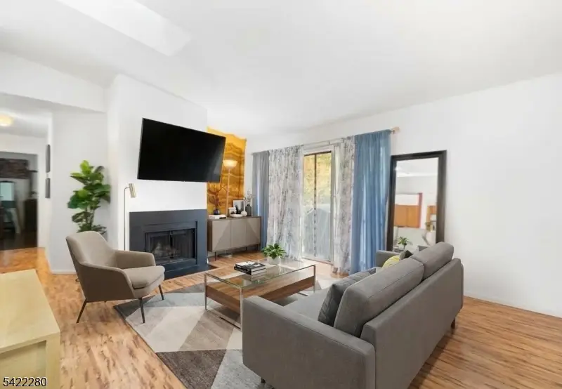 107 Rachel Ct, Franklin Park, NJ 08823 - #1